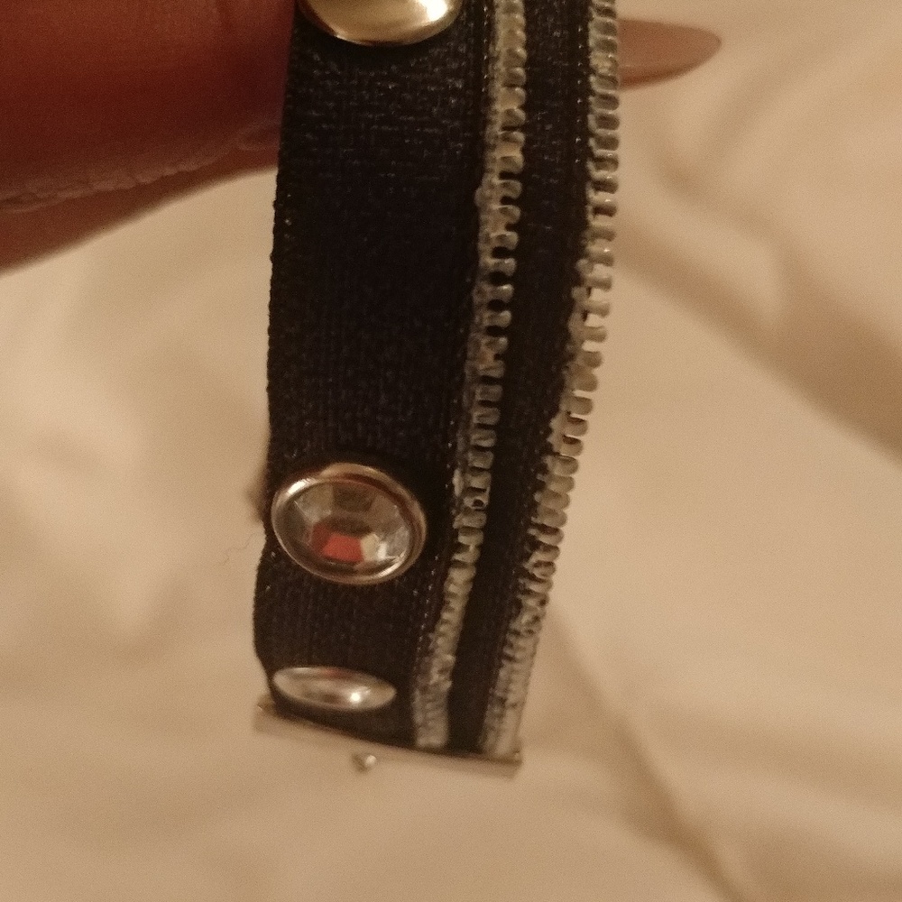 ZIPPER BRACELET - Picture 2 of 3